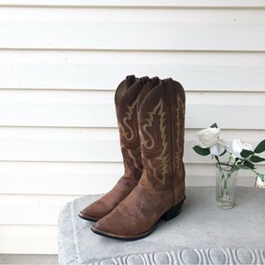 Justin womens 7 Stampede Western Apache pointed Toe Cowboy Boots